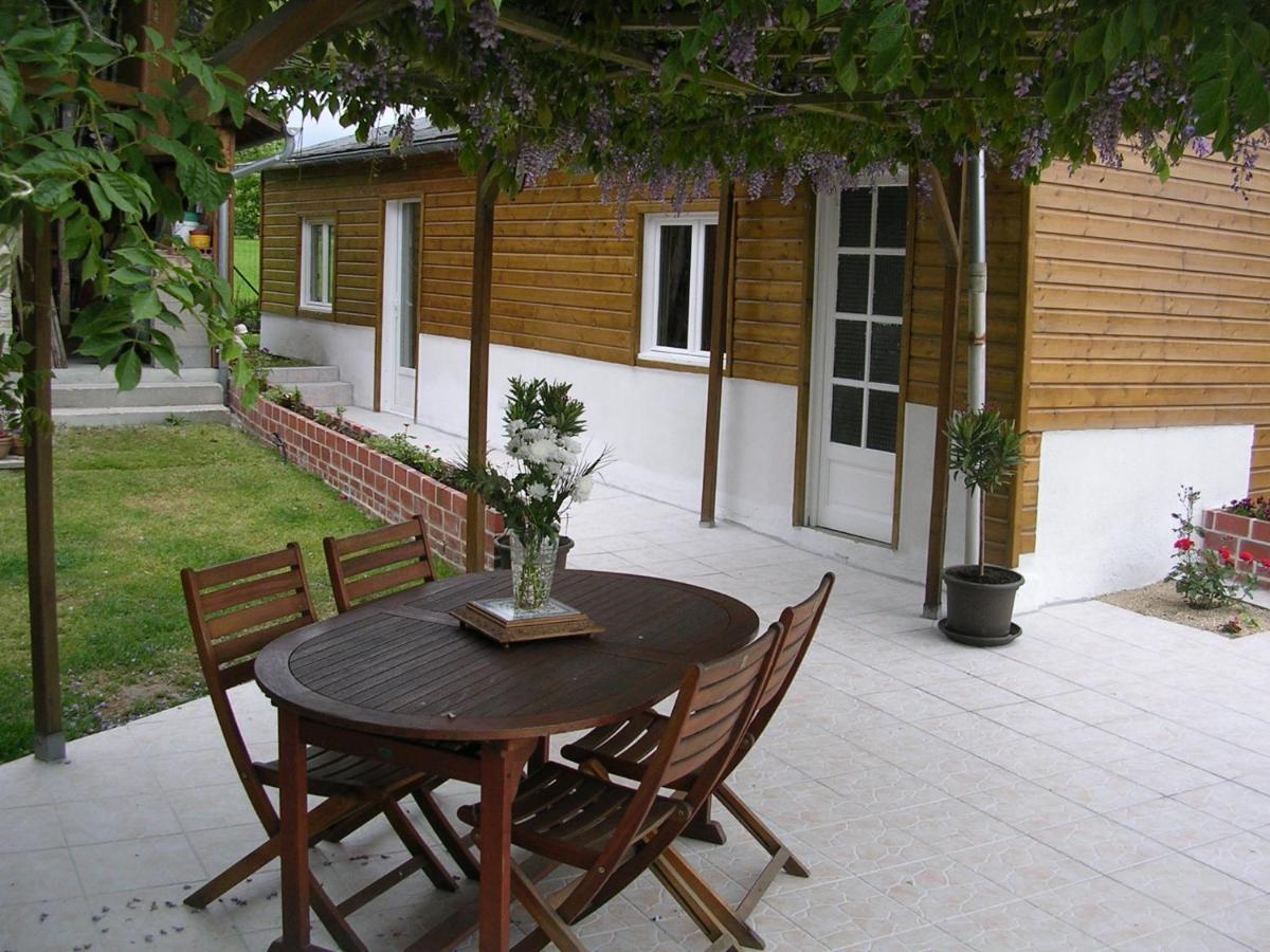 Chez Pimline Bed & Breakfast Saint-Aubin-sur-Quillebeuf Exterior photo